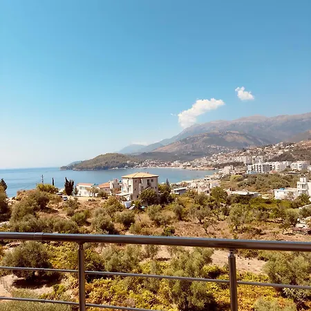 Merkuri Himare